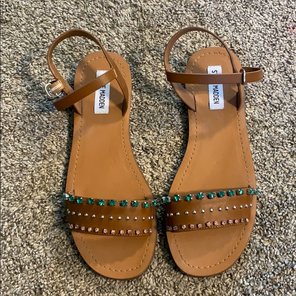 Never worn Steve Madden Sandals